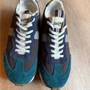 SeaVees Teal and Black Casual Sneakers